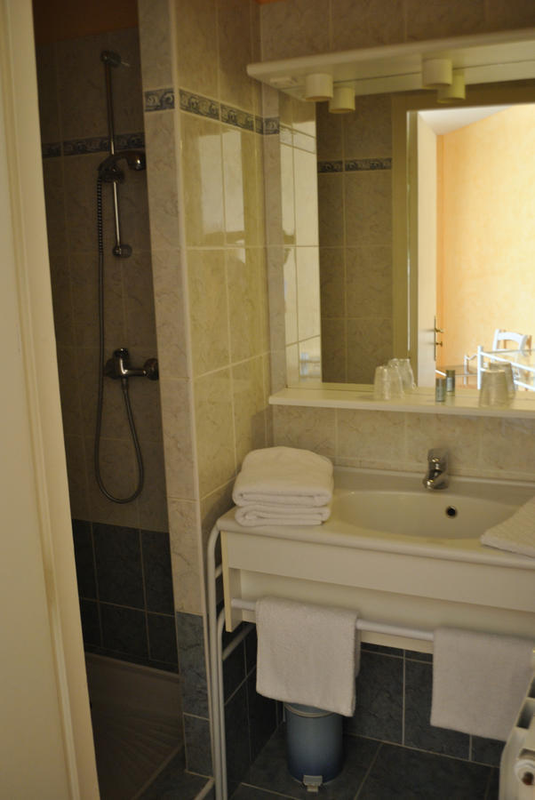 Hôtel Auberge de La Nauze Sagelat Quarto foto